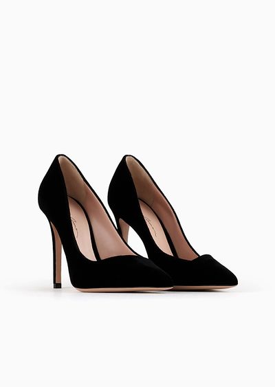 Velvet court shoes with an asymmetric top line - D